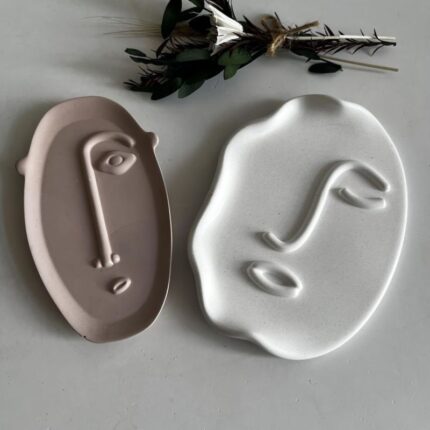 Face Tray